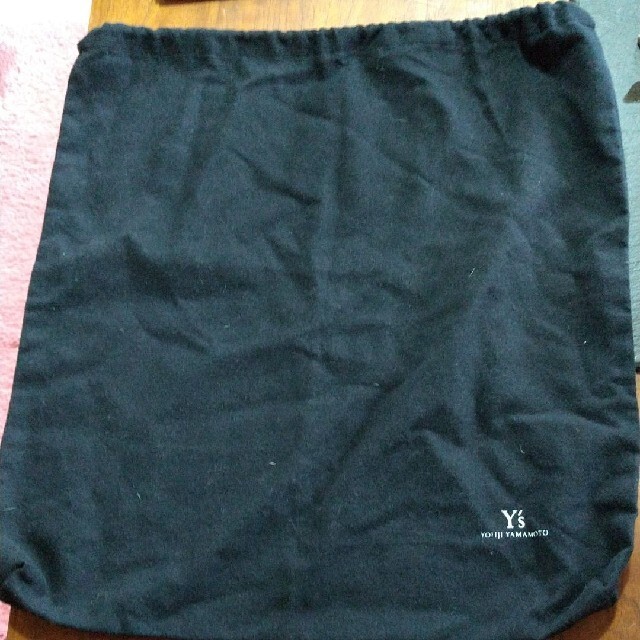Y's(ワイズ)のY's ビッグ巾着 レディースのファッション小物(ポーチ)の商品写真