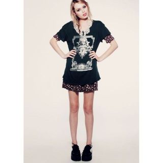 ワイルドフォックス(WILDFOX)の新品未使用処分WILDFOX HIPPIE CREW-T US-S(Tシャツ(半袖/袖なし))