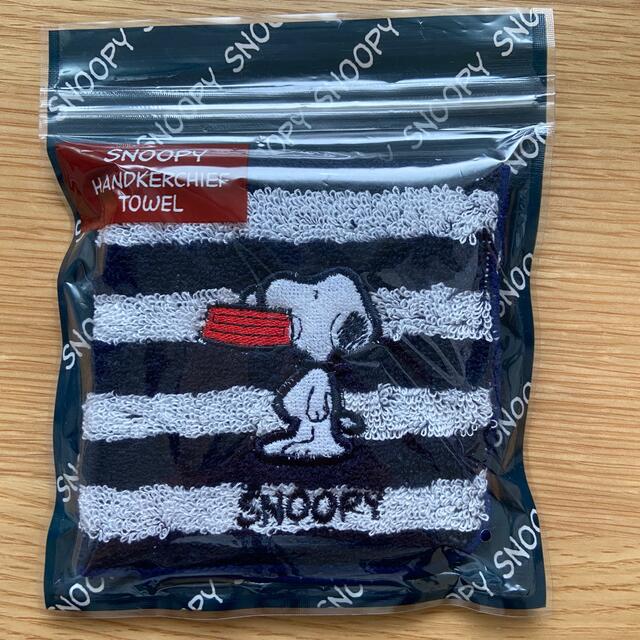 SNOOPY ハンドタオル レディースのファッション小物(ハンカチ)の商品写真