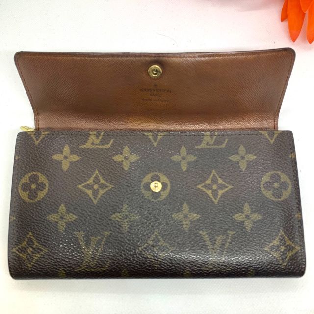 LOUIS VUITTON(ルイヴィトン)の152 価格交渉、大歓迎！！ルイヴィトン　長財布　モノグラム　ポルトモネクレディ レディースのファッション小物(財布)の商品写真