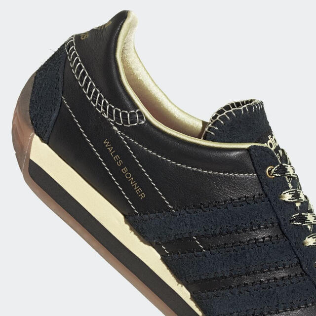 Maison Martin Margiela(マルタンマルジェラ)の新品　adidas WALES BONNER コラボ　レザー　カントリー　 メンズの靴/シューズ(スニーカー)の商品写真