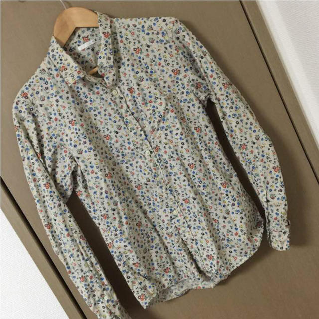 GU(ジーユー)の★men's 花柄シャツ メンズのトップス(シャツ)の商品写真