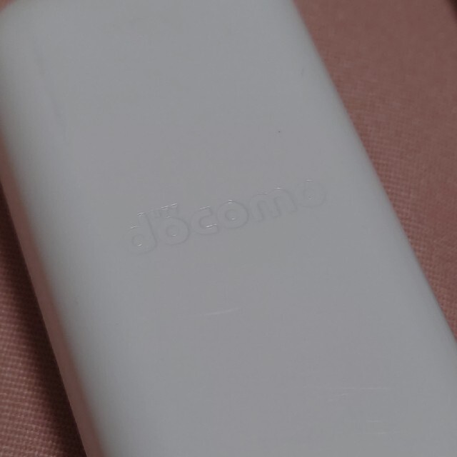 NTTdocomo(エヌティティドコモ)のドコモ docomo ACアダプタ07 急速充電 USB Type-C™対応 スマホ/家電/カメラのスマートフォン/携帯電話(バッテリー/充電器)の商品写真