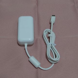 エヌティティドコモ(NTTdocomo)のドコモ docomo ACアダプタ07 急速充電 USB Type-C™対応(バッテリー/充電器)