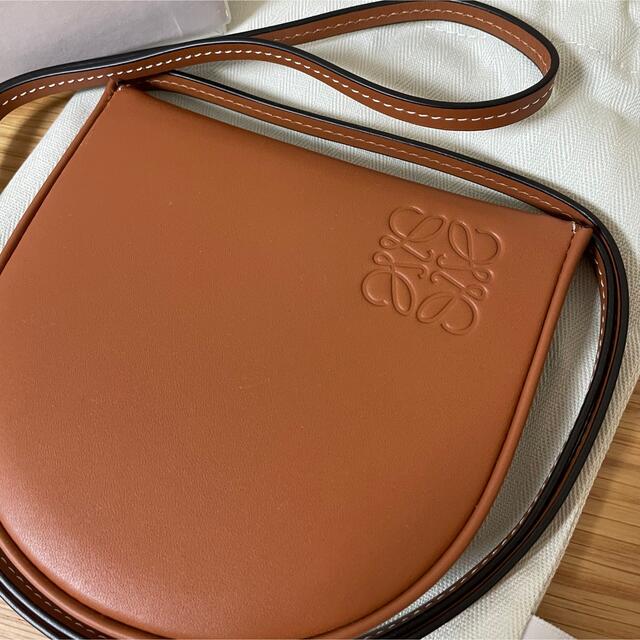 新品】ロエベ バッグ ヒールポーチ スモールソフトカーフ LOEWE