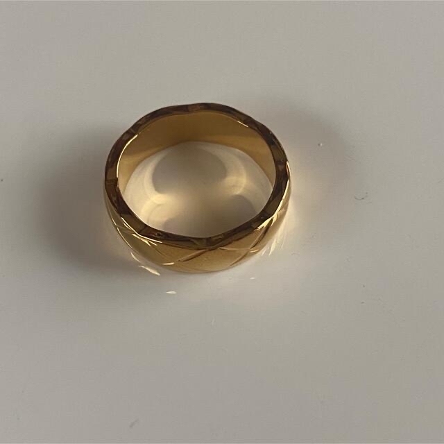CHANELココクラッシュ風キルティングリング(ゴールド)13号 レディースのアクセサリー(リング(指輪))の商品写真