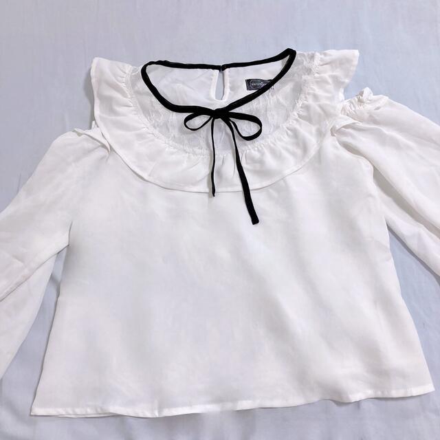 evelyn(エブリン)のevelyn 肩あきリボントップス レディースのトップス(シャツ/ブラウス(長袖/七分))の商品写真