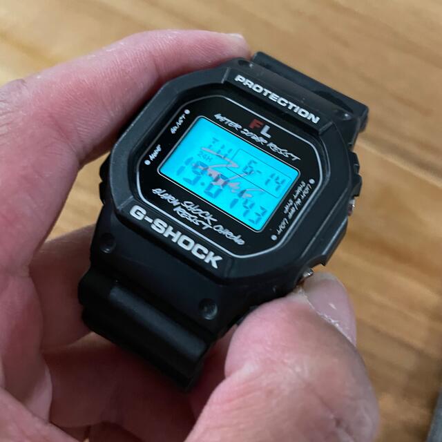 G-SHOCK(ジーショック)のFUTURA コラボG-SHOCKフューチュラ　CASIO DW-5600VT メンズの時計(腕時計(デジタル))の商品写真