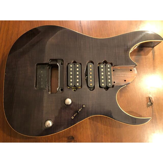 Ibanez(アイバニーズ)のIbanez j custom（RG8670TV） 楽器のギター(エレキギター)の商品写真