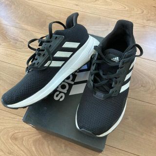 アディダス(adidas)のadidasアディダス★人気スニーカー★ブラック黒23.5cm(スニーカー)