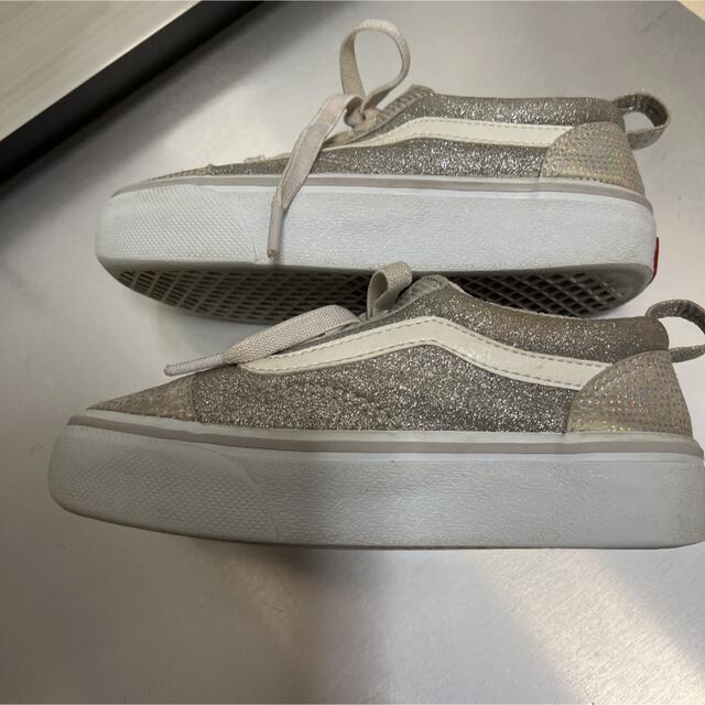 VANS(ヴァンズ)のスニーカー19センチ キッズ/ベビー/マタニティのキッズ靴/シューズ(15cm~)(スニーカー)の商品写真