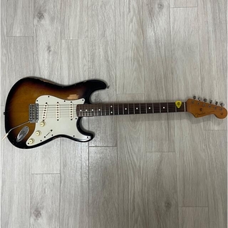 フェンダー(Fender)のFender American Vintage Thin Lacquer ’62(エレキギター)