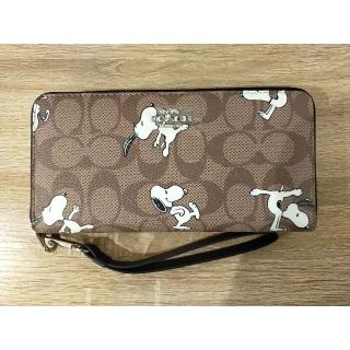 コーチ(COACH)のCOACH長財布シグネチャー×スヌーピー ストラップ付き C4596(財布)