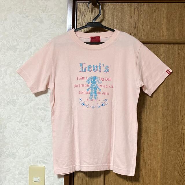 Levi's(リーバイス)のリーバイスレッドタブ　レディース　Tシャツ　Mサイズ レディースのトップス(Tシャツ(半袖/袖なし))の商品写真