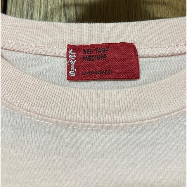 Levi's(リーバイス)のリーバイスレッドタブ　レディース　Tシャツ　Mサイズ レディースのトップス(Tシャツ(半袖/袖なし))の商品写真