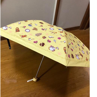ディズニー(Disney)の☆ディズニー 美女と野獣 晴雨兼用 折りたたみ傘 新品未使用☆(傘)