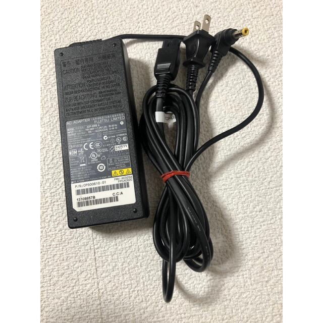 富士通(フジツウ)の☆送料込☆中古純正品富士通FUJITSUのACアダプター19V  4.22A スマホ/家電/カメラのPC/タブレット(PC周辺機器)の商品写真