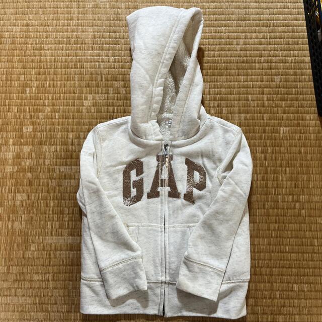 GAP(ギャップ)のGAP キッズパーカー キッズ/ベビー/マタニティのキッズ服女の子用(90cm~)(ジャケット/上着)の商品写真