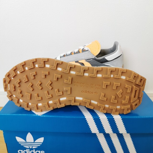 ぱっしょん様専用アディダスAdidas　レトロピー レディースの靴/シューズ(スニーカー)の商品写真