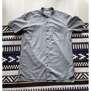 ユナイテッドアローズグリーンレーベルリラクシング(UNITED ARROWS green label relaxing)のgreen label relaxing ノーカラーシャツ　M グレー(シャツ)