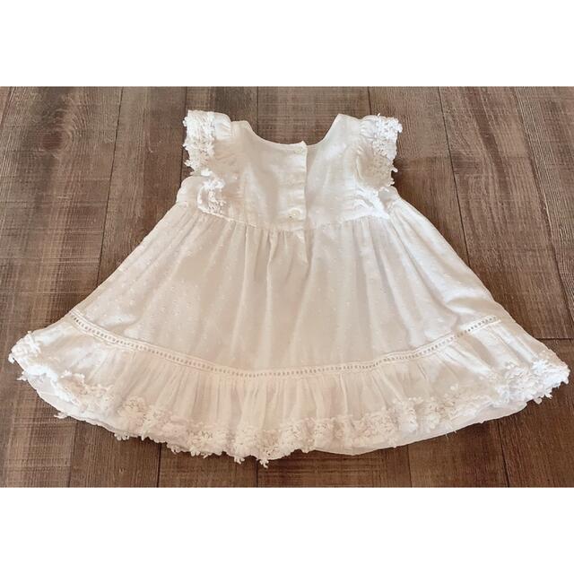 babyGAP(ベビーギャップ)のbaby gap ベビーギャップ　白　ワンピース　70 キッズ/ベビー/マタニティのベビー服(~85cm)(ワンピース)の商品写真