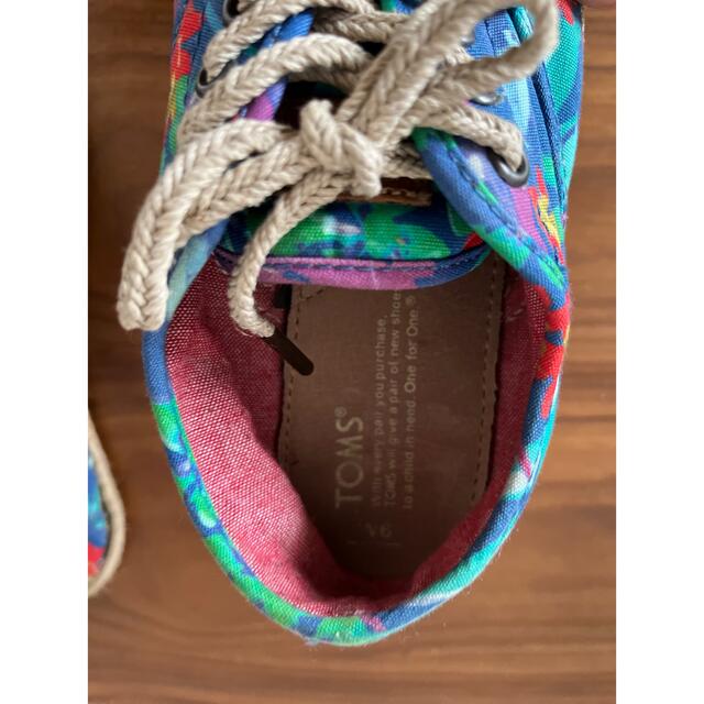 TOMS(トムズ)の✴︎　TOMS/Tropical Print/sneakers  ✴︎ レディースの靴/シューズ(スリッポン/モカシン)の商品写真