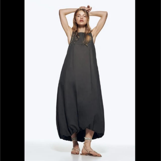 ZARA(ザラ)のZARA dress with puff hem レディースのワンピース(ロングワンピース/マキシワンピース)の商品写真