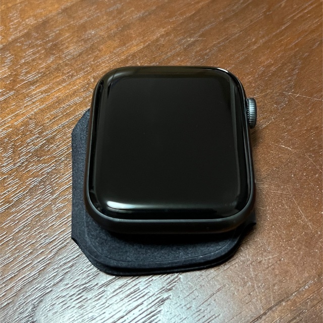 Apple(アップル)のApple Watch 5 44mm スペースグレー GPS メンズの時計(腕時計(デジタル))の商品写真