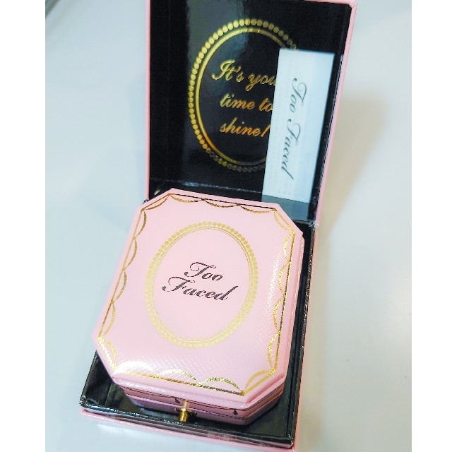 Too Faced(トゥフェイス)のToo Faced ／ ダイヤモンドライト  ファンシーピンク コスメ/美容のベースメイク/化粧品(フェイスカラー)の商品写真