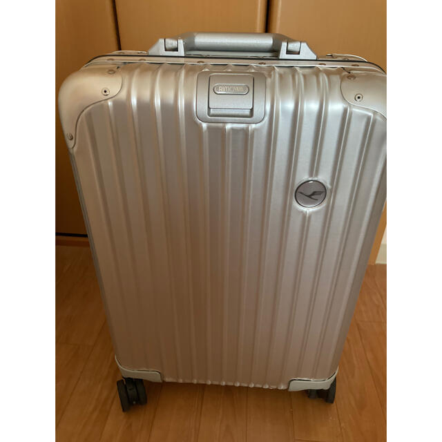 RIMOWA(リモワ)の新品未使用ルフトハンザリモワスーツケース メンズのバッグ(トラベルバッグ/スーツケース)の商品写真