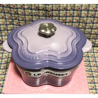 ルクルーゼ(LE CREUSET)のルクルーゼ ブルーベルパープル フルール 新品 フラワーつまみ(鍋/フライパン)