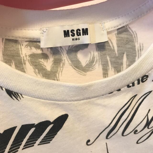 MSGM(エムエスジイエム)のmsgm  キッズ　８y キッズ/ベビー/マタニティのキッズ服男の子用(90cm~)(Tシャツ/カットソー)の商品写真