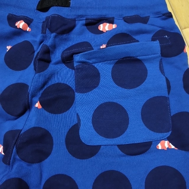 Design Tshirts Store graniph(グラニフ)のgraniph カクレクマノミ メンズのパンツ(ショートパンツ)の商品写真