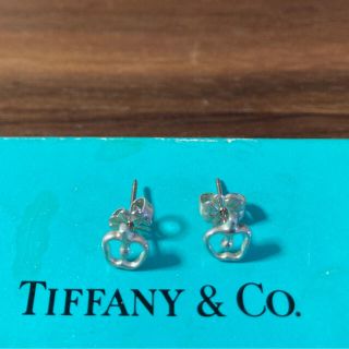 ティファニー(Tiffany & Co.)のティファニー　ピアス　アップル(ピアス)