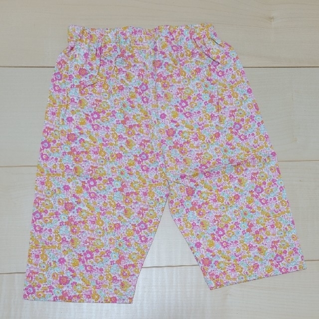綿100 花柄半袖パジャマ 110cmの通販 by *shop_R9*|ラクマ アンパサンド パジャマ上下 夏用 女の子 100 花柄