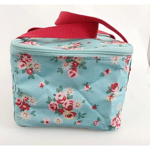 Cath Kidston(キャスキッドソン)のキャスキッドソン　保温 保冷バッグ　お弁当袋　お弁当バッグ キッズ/ベビー/マタニティのこども用バッグ(ランチボックス巾着)の商品写真