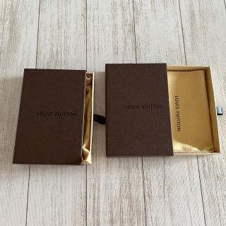 ヴィトン(LOUIS VUITTON) キーケース ラッピング/包装の通販 24点