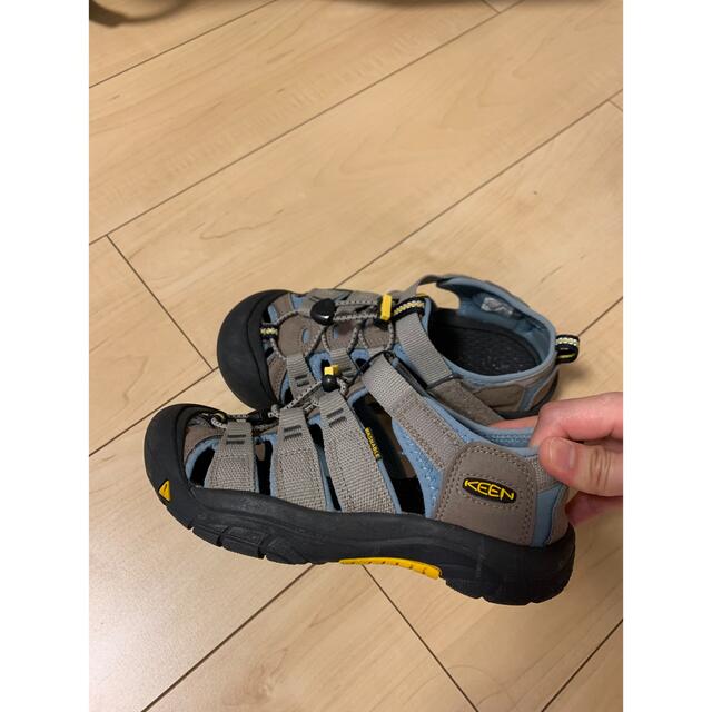 KEEN(キーン)のKEEN サンダル　22センチ キッズ/ベビー/マタニティのキッズ靴/シューズ(15cm~)(サンダル)の商品写真