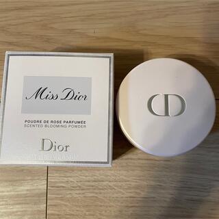 ディオール(Dior)のミス　ディオール　ブルーミング　ボディーパウダー(ボディパウダー)