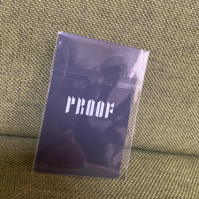 防弾少年団(BTS)(ボウダンショウネンダン)のBTS Anthology Album『Proof』　購入特典トレカ エンタメ/ホビーのタレントグッズ(アイドルグッズ)の商品写真