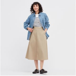 ユニクロ(UNIQLO)のストレッチコットンブレンドサーキュラースカート　丈短め(ロングスカート)