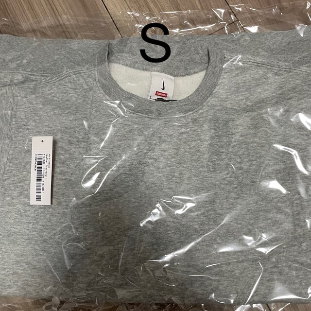 supremeSupreme / Nike Arc Crewneck