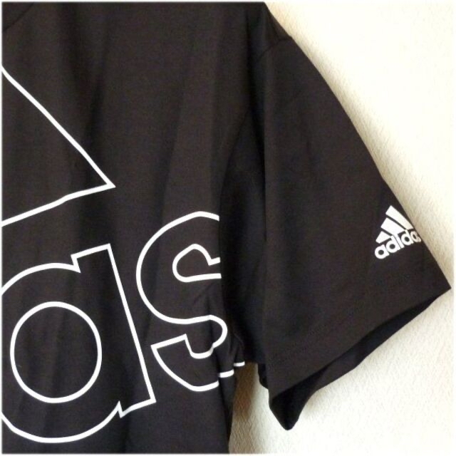 adidas(アディダス)の新品◆(O)(XL)アディダス 黒ビッグロゴ Tシャツ メンズのトップス(Tシャツ/カットソー(半袖/袖なし))の商品写真