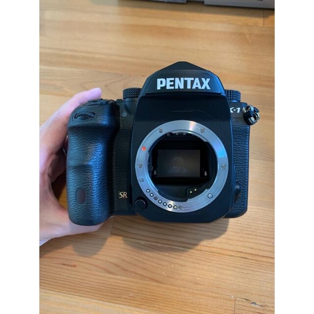 PENTAX(ペンタックス)のPENTAX K-1 限定プレミアムBOX付き・バッテリーおまけ スマホ/家電/カメラのカメラ(デジタル一眼)の商品写真