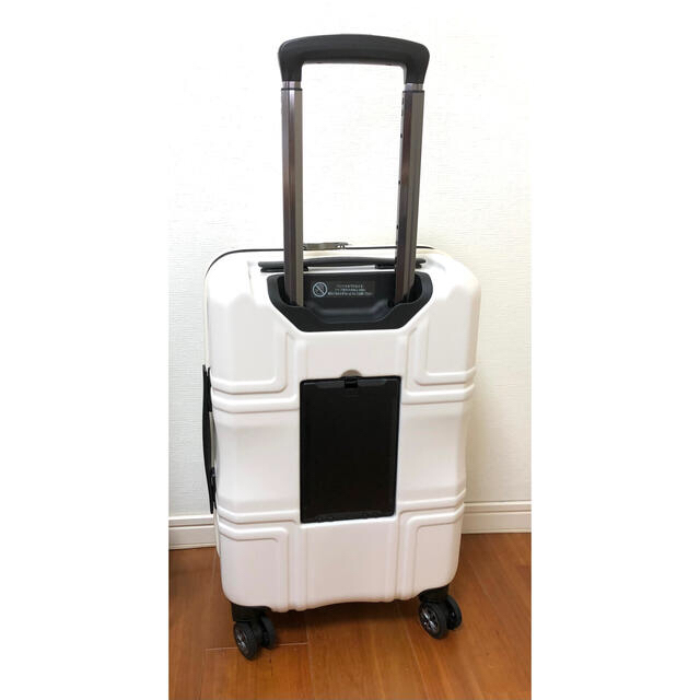 modernism モダニズム　キャリーケース　ファスナータイプ　1～2泊用 レディースのバッグ(スーツケース/キャリーバッグ)の商品写真