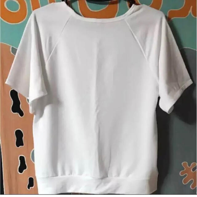 UNIQLO(ユニクロ)のUNIQLO Tシャツ レディースのトップス(Tシャツ(半袖/袖なし))の商品写真