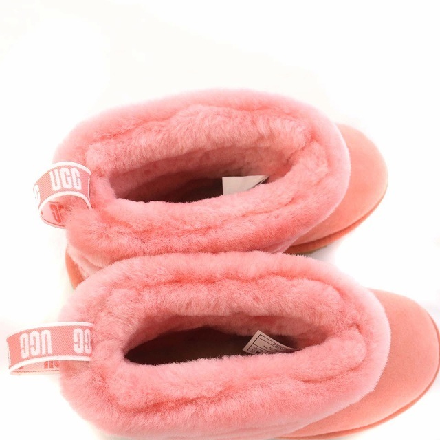 ですので UGG - アグ W FLUFF MINI QUILTED ショートブーツ 23cm