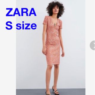 ザラ(ZARA)の【美品】ZARA ザラ　花柄　フラワー　ワンピース(ひざ丈ワンピース)