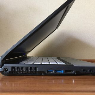 超美品 モバイルPC　i3&SSD120GB＆メモリ10GB  LIFEBOOK