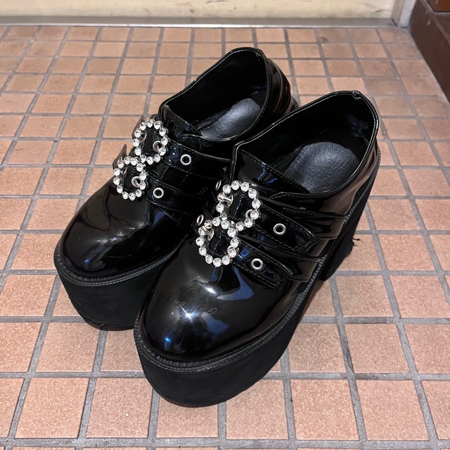 BUBBLES 厚底 36 ダブルバックルシューズ - ローファー BUBBLES 厚底 36 ダブルバックルシューズ - ローファー